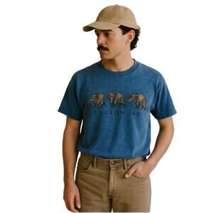 Vintage Y2K Tucson Arizona Graphic Tee Gildan Ultra Cotton Blue Acid‎ Wash